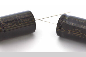 Condensador TAD 100μF-350V