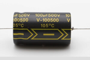 Condensador TAD 100μF-500V